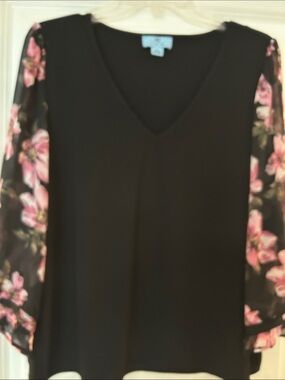 CECILIA NEW YORK Black Top with Pink Floral Sheer Sleeves